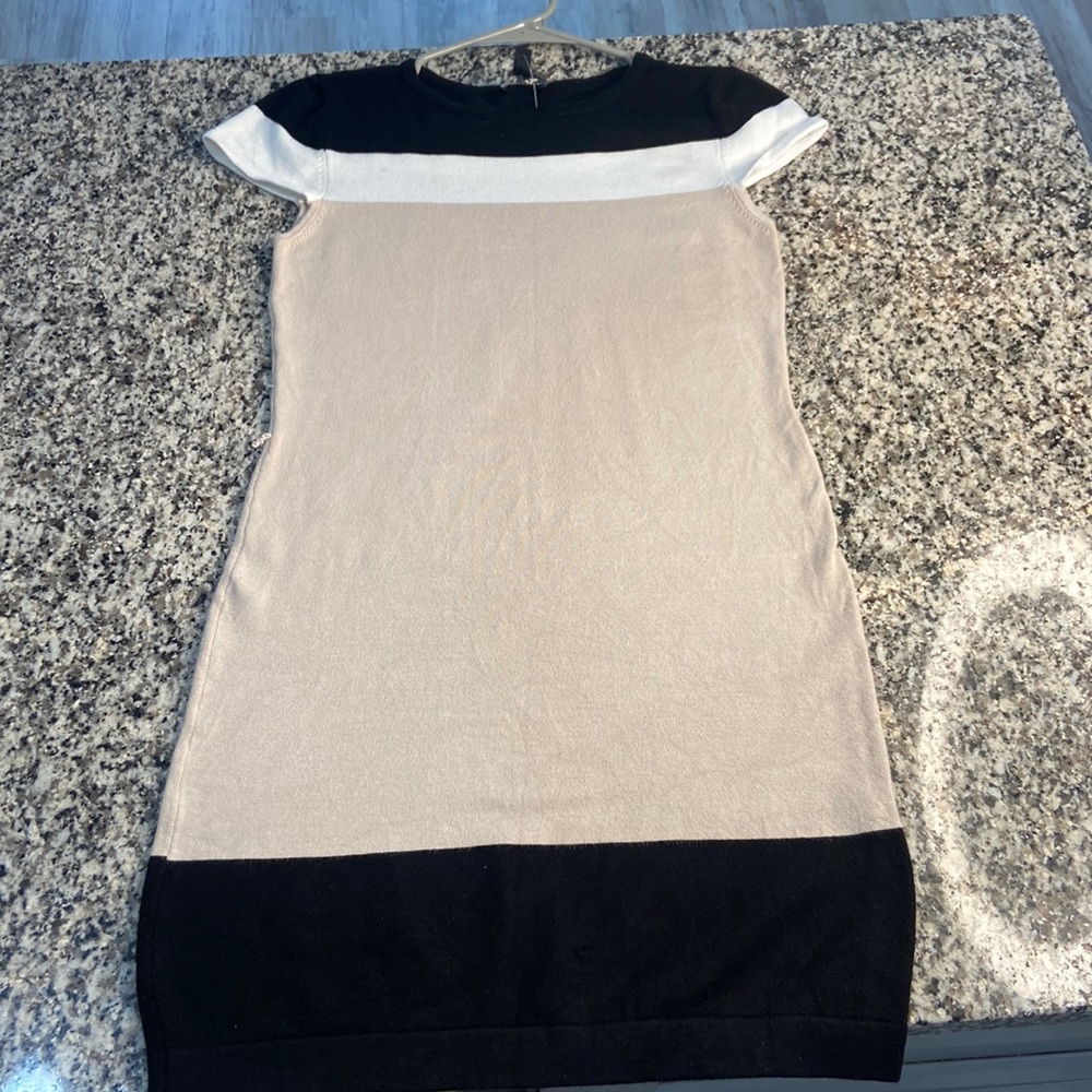 Bebe dress